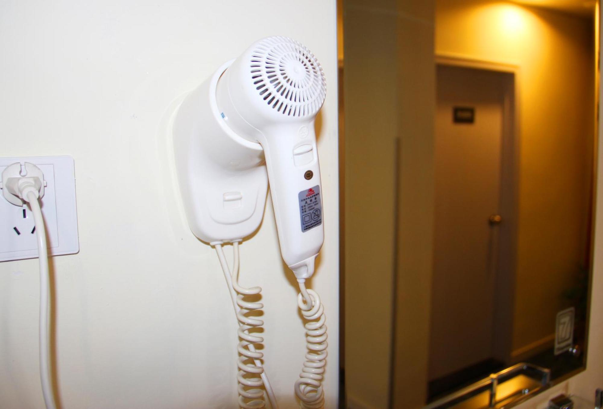 Iu Hotel Guangzhou Jingxi Nanfang Hospital Station Екстериор снимка
