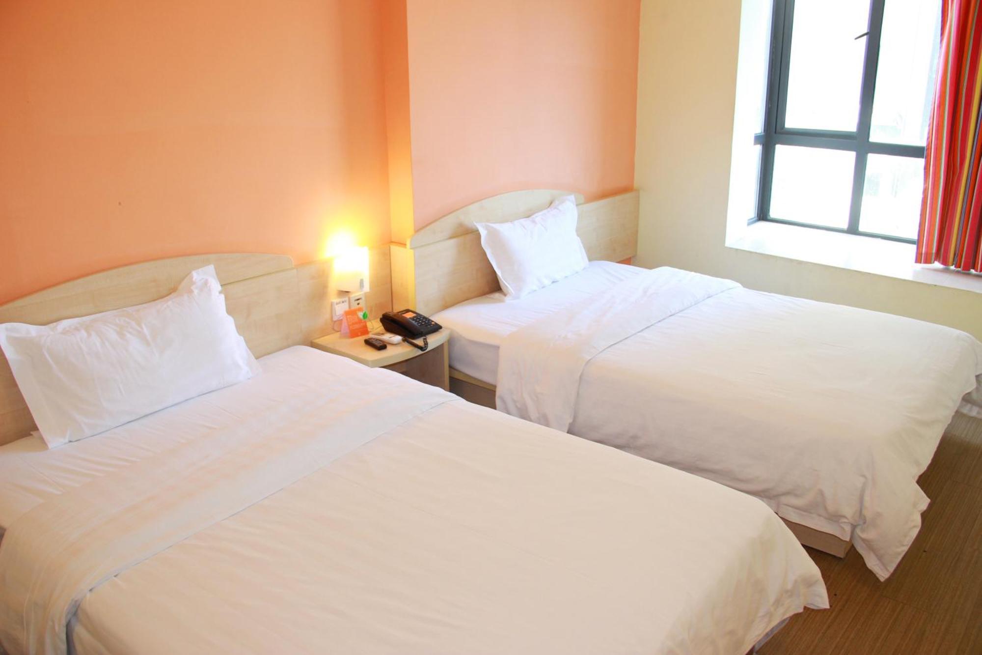 Iu Hotel Guangzhou Jingxi Nanfang Hospital Station Екстериор снимка